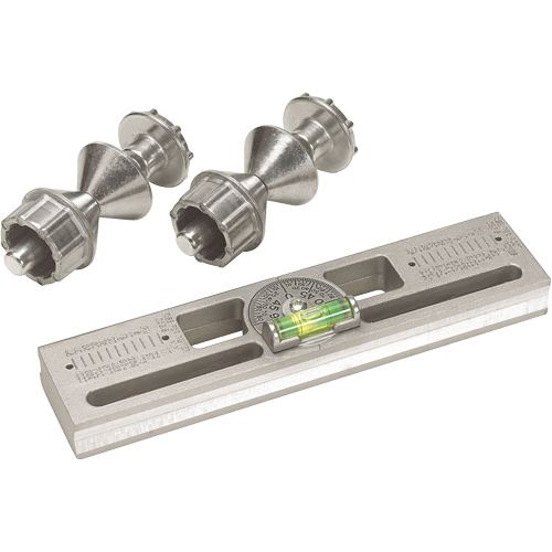 #33 Universal Level Trail Hammer and Bolt