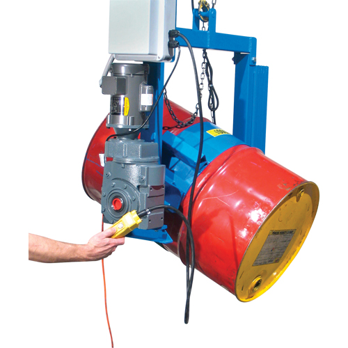BASCULE BARIL POUDRE 3 PHASES/230V CAP 1500LB, Baril de 55 gal. US (45 gal. imp.), Capacit&eacute; 1500 lb/680 kg Trail Hammer and Bolt
