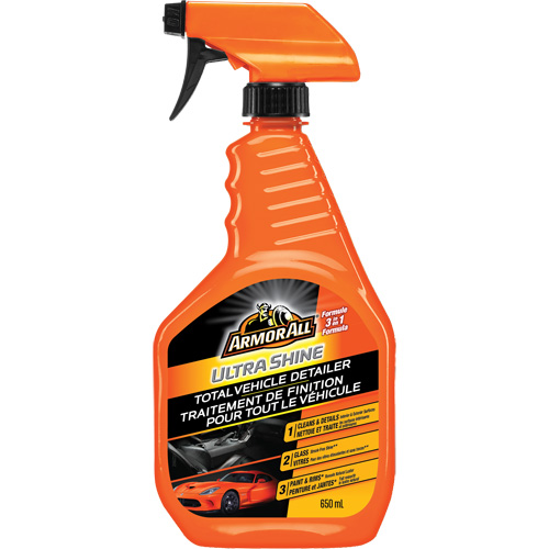 Traitement de finition pour tout le v&eacute;hicule Ultra Shine, 650 ml, Bouteille &agrave; g&acirc;chette Trail Hammer and Bolt