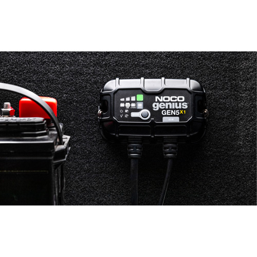 Genius&reg; Gen5X1 1-Bank, 5-Amp On-Board Battery Charger Trail Hammer and Bolt