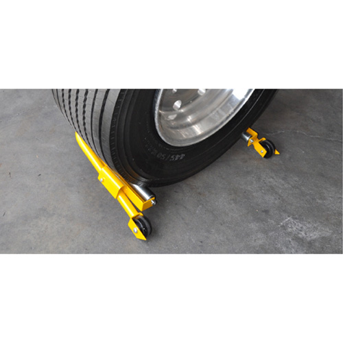 Super Wheel Dolly, 450 lbs. Capacity Trail Hammer and Bolt