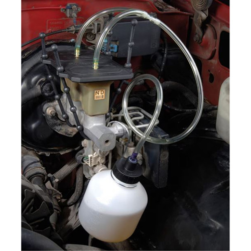 Trousse  complet de purge de freins par aspiration Trail Hammer and Bolt