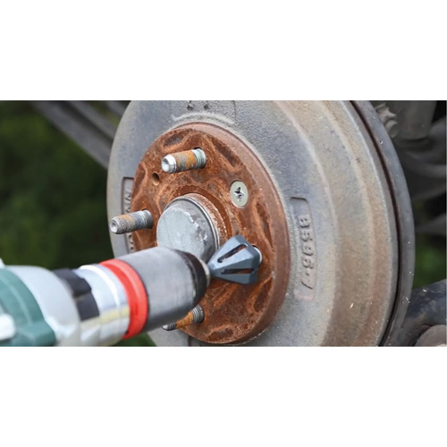 Outil E-Z Chamfer Trail Hammer and Bolt