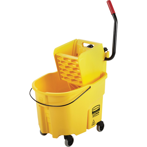 Ensemble de seau pour vadrouille et essoreuse WaveBrake, Pression lat&eacute;rale, 8,75 gal. US (35 pintes), Jaune Trail Hammer and Bolt