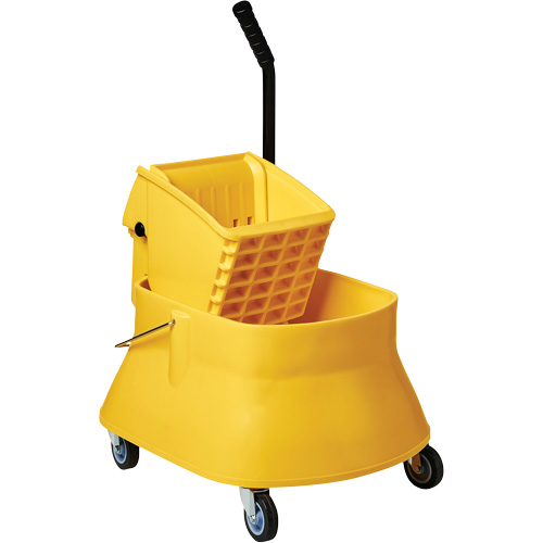 Ensemble de seau pour vadrouille et essoreuse Champ, Pression lat&eacute;rale, 7,5 gal. US (30 pintes), Jaune Trail Hammer and Bolt