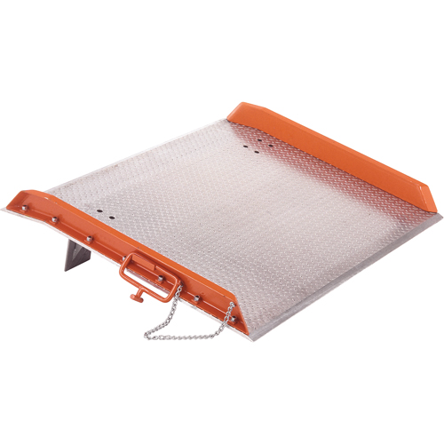 Rampes de chargement en aluminium, 84" lo x 72" la, Cap. 10 000 lb Trail Hammer and Bolt