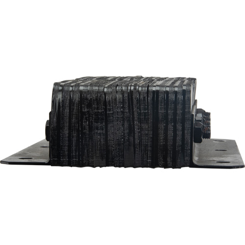 Butoirs de quai lamell&eacute;s, Vertical, Caoutchouc, 11" la x 4" p x 20" h Trail Hammer and Bolt