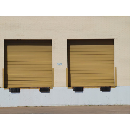 Butoirs de quai lamell&eacute;s, Horizontal, Caoutchouc, 12" la x 4" p x 10" h Trail Hammer and Bolt