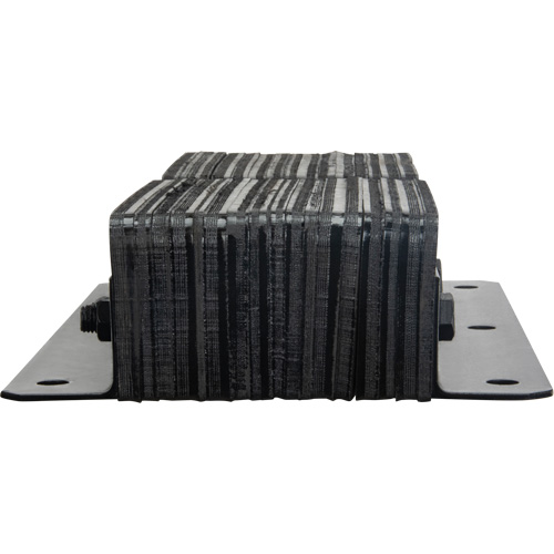 Butoirs de quai lamell&eacute;s, Vertical, Caoutchouc, 11" la x 4" p x 24" h Trail Hammer and Bolt