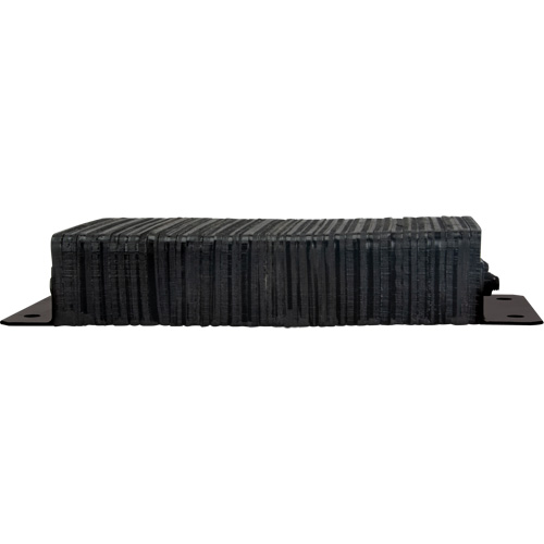 Butoirs de quai lamell&eacute;s, Horizontal, Caoutchouc, 24" la x 4" p x 12" h Trail Hammer and Bolt