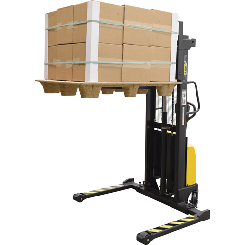 Gerbeur pour chariot &eacute;l&eacute;vateur, Fonctionnement &eacute;lectrique, Capacit&eacute; 2000 lb, Lev&eacute;e max 63" Trail Hammer and Bolt