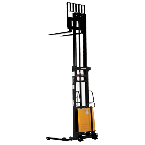 Gerbeur pour chariot &eacute;l&eacute;vateur, Fonctionnement &eacute;lectrique, Capacit&eacute; 2000 lb, Lev&eacute;e max 137" Trail Hammer and Bolt