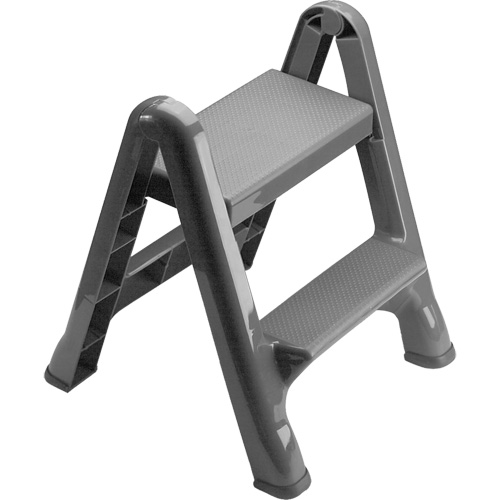 Escabeau repliable, 2 marches, 19-1/2" x 20-1/2" x Hauteur 22-3/4" Trail Hammer and Bolt