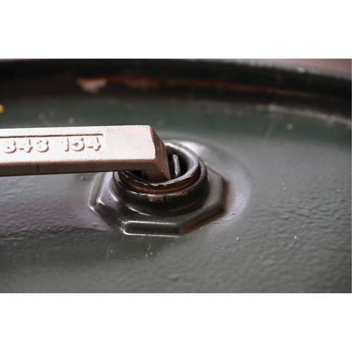 Cl&eacute; pour baril, Ouverture de 3/4"/2", Poign&eacute;e 9-1/2", Acier inoxydable Trail Hammer and Bolt