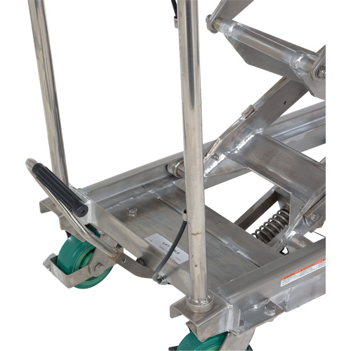 Manual Hydraulic Scissor Lift Table, 36-1/4" L x 19-3/8" W, Stainless Steel, 600 lbs. Capacity Trail Hammer and Bolt