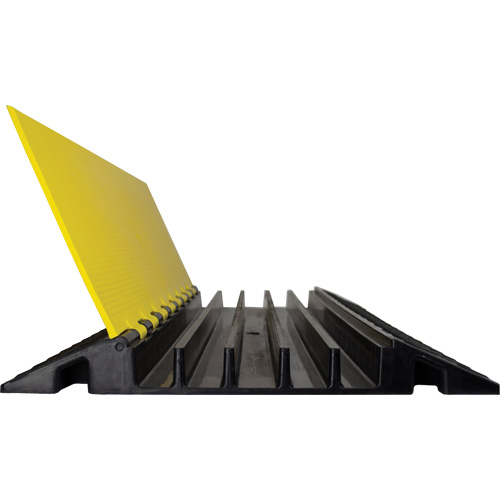 Protecteur de c&acirc;ble droit robuste Powerhouse, 5 canaux, 36" lo x 19,75" la x 2,25" h Trail Hammer and Bolt