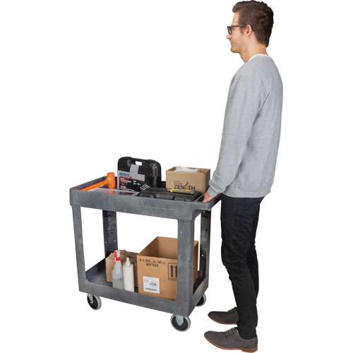Chariot utilitaire pour l'entretien, 2 tiers, 16-1/2" x 32-1/2" x 34-1/2", Capacit&eacute; 550 lb Trail Hammer and Bolt