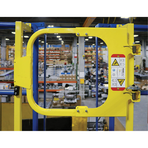 EdgeHalt&reg; Ladder Safety Gate, 20" - 30" W Trail Hammer and Bolt