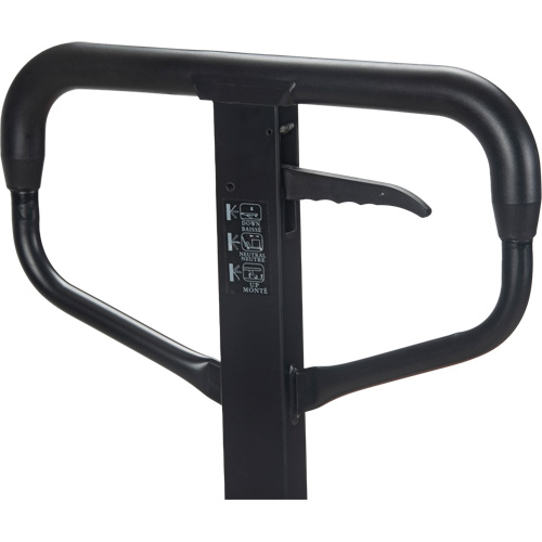 Transpalettes hydrauliques &agrave; profil bas, 48" lo x 20,5" la, Capacit&eacute; de 3300 lb Trail Hammer and Bolt