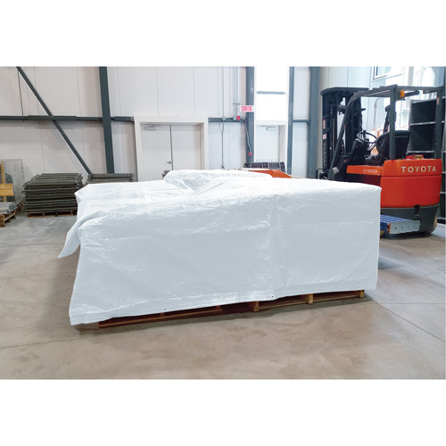 Insulated Tarp, Polyethylene, White, 20' x 12' x 8 mils Trail Hammer and Bolt