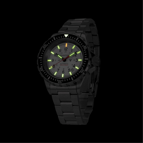 Grande montre automatique de plong&eacute;e &eacute;dition arctique GSAR avec bracelet en acier inoxydable, Num&eacute;rique, &agrave; piles, 41 mm, Argent Trail Hammer and Bolt