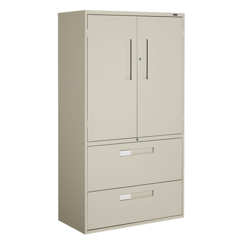 Armoire Multi-Stor, Acier, 3 Tablettes, 65-1/4" h x 36" la x 18" P, Beige Trail Hammer and Bolt