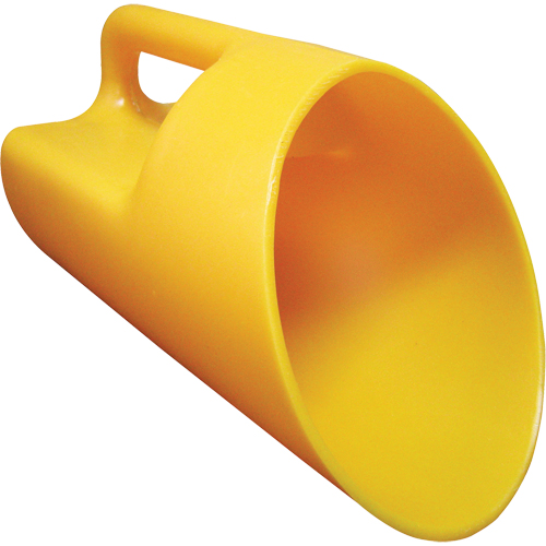 Polyethylene Salt & Sand Scoop Trail Hammer and Bolt