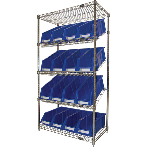 &eacute;tag&egrave;re en treillis m&eacute;tallique &agrave; tablettes inclin&eacute;es avec bacs, Tiers 5, 36" la x 63" h x 18" p Trail Hammer and Bolt