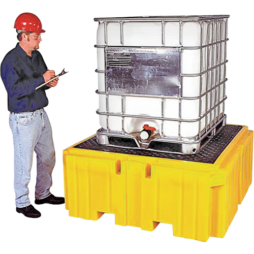 GRV Spill Pallet Plus sans drain, Capacit&eacute; de d&eacute;versement 365 gal. US, 62" x 62" x 28" Trail Hammer and Bolt