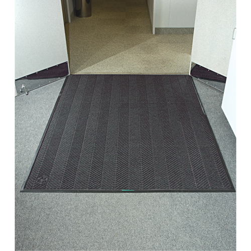 WaterHog&reg; Max Herringbone Classic Mat, Wiper/Scraper, 6' x 6' x 3/8", Grey Ash Trail Hammer and Bolt
