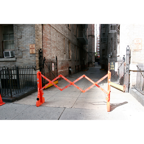Barricade Multi-Gate, 43" h x 90" lo, Orange Trail Hammer and Bolt