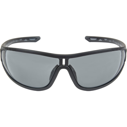 Lunettes de s&eacute;curit&eacute; de s&eacute;rie Z3000, Lentille Grise/fum&eacute;e, Anti-&eacute;gratignures, ANSI Z87+/R&eacute;pond ou surpasse la norme CSA Z94.3 Trail Hammer and Bolt