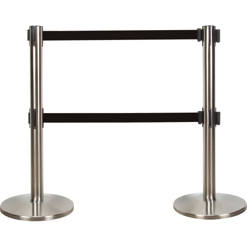 Barri&egrave;re pour le contr&ocirc;le des foules &agrave; courroie double, Acier, 35" h, Ruban Noir, Longueur du ruban 7' Trail Hammer and Bolt