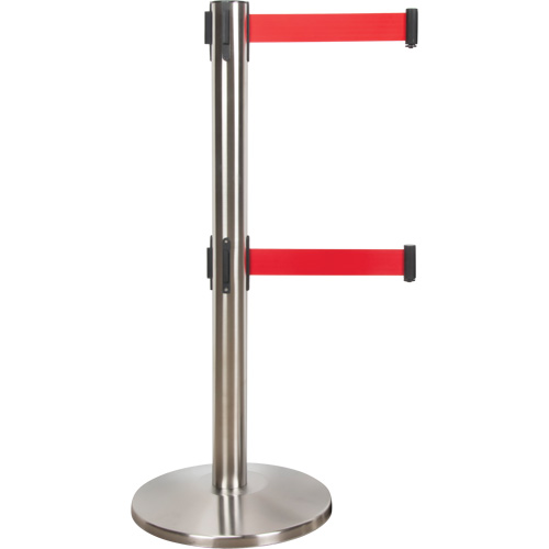 Barri&egrave;re pour le contr&ocirc;le des foules &agrave; courroie double, Acier, 35" h, Ruban Rouge, Longueur du ruban 7' Trail Hammer and Bolt
