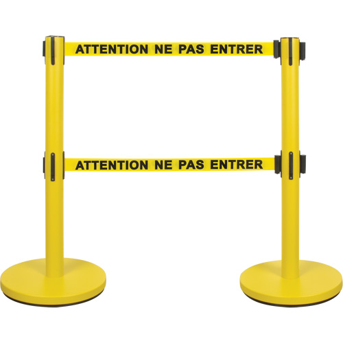 Barri&egrave;re pour le contr&ocirc;le des foules &agrave; courroie double, Acier, 35" h, Ruban Jaune, Longueur du ruban 7' Trail Hammer and Bolt