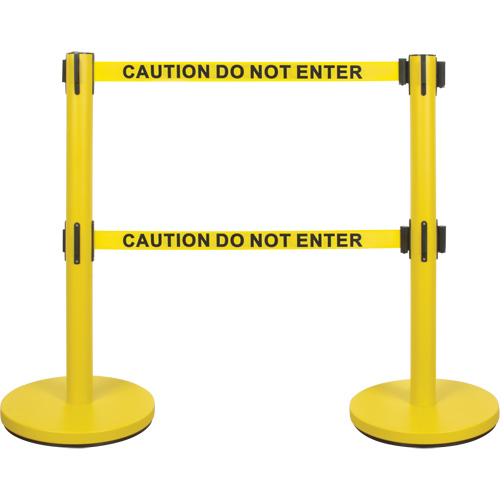 Barri&egrave;re pour le contr&ocirc;le des foules &agrave; courroie double, Acier, 35" h, Ruban Jaune, Longueur du ruban 7' Trail Hammer and Bolt