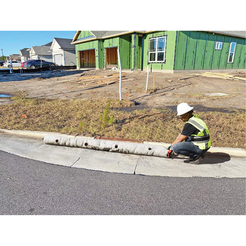 Ultra-Gutter Guard&reg;, Sediment, 120" L x 9" W Trail Hammer and Bolt
