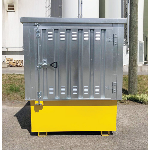 Couvercle rigide en acier Ultra-IBC, 71,1" lo x 83,1" la x 66,3" h, Capacit&eacute; de charge 5640 lb Trail Hammer and Bolt