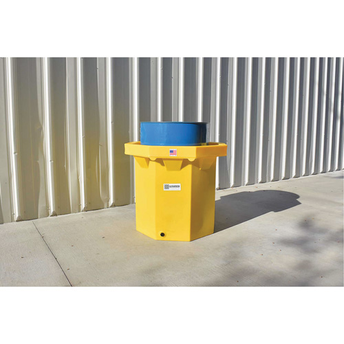 Flat-Bottom Ultra-Spill Collector&reg;, 66 US gal., Mobile Trail Hammer and Bolt