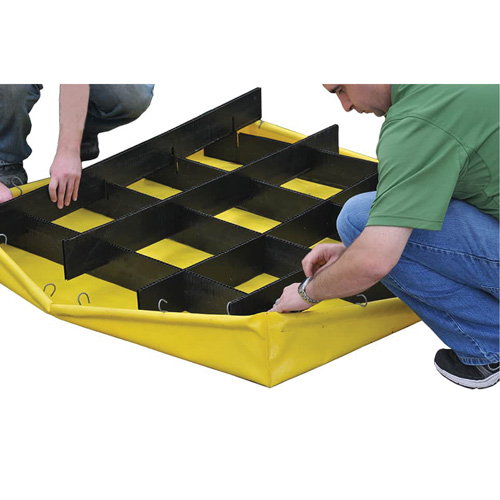 4-Drum Flexible Ultra-Spill Pallet&reg;, 66 US gal. Spill Capacity, 48" x 48" x 7" Trail Hammer and Bolt