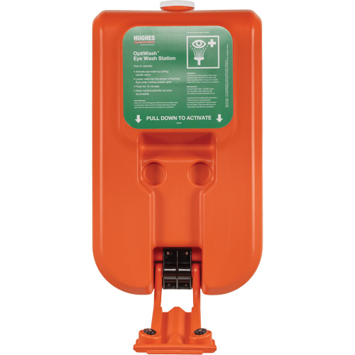 Poste de douche oculaire portable autonome, Aliment&eacute; par gravit&eacute;, Capacit&eacute; 10 gal., Conformit&eacute; ANSI Z358.1 Trail Hammer and Bolt