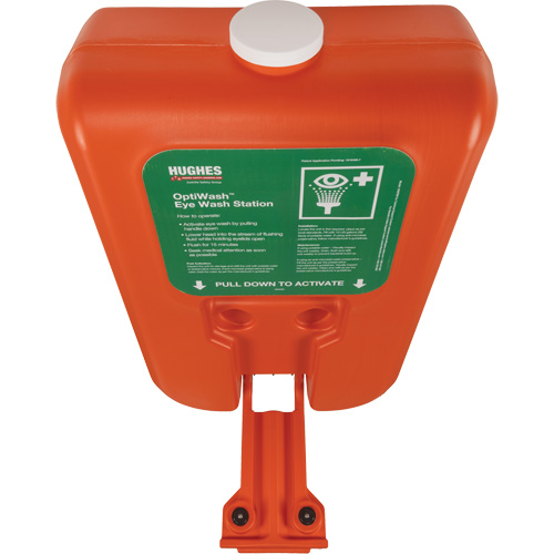 Poste de douche oculaire portable autonome, Aliment&eacute; par gravit&eacute;, Capacit&eacute; 10 gal., Conformit&eacute; ANSI Z358.1 Trail Hammer and Bolt
