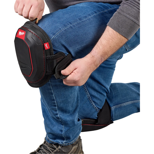 High-Mobility Knee Pad, Hook and Loop Style, Plastic Caps, Foam Pads Trail Hammer and Bolt