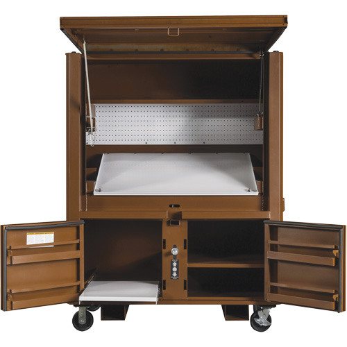 Coffre de chantier et surface de travail sur le terrain, 33" la x 63" p x 80" h, Acier, Rouge Trail Hammer and Bolt