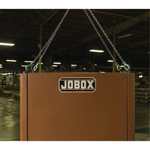 Coffre de chantier et surface de travail sur le terrain, 33" la x 63" p x 80" h, Acier, Rouge Trail Hammer and Bolt