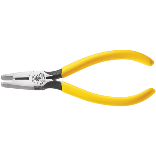 PINCE COUPANTE DE COTE PR SERTISSAGE DE CONNECTI Trail Hammer and Bolt