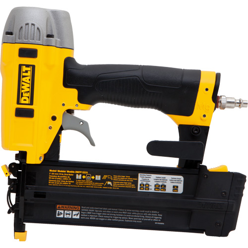 Brad Nailer Kit Trail Hammer and Bolt
