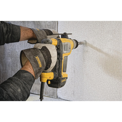 SDS-Plus Combination Hammer, 1-1/8", 9 A, 0-4700 BPM, 0-820 RPM, 3.1 ft.-lbs. Trail Hammer and Bolt