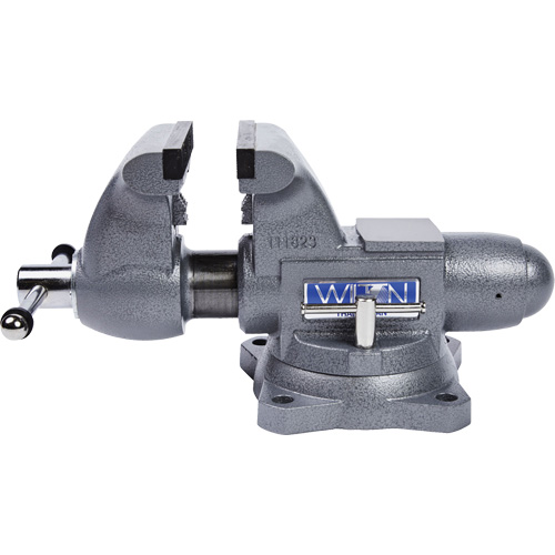 &eacute;tau pour ouvriers, Largeur des m&acirc;choires 6-1/2", Profondeur de la gorge 4-1/4" Trail Hammer and Bolt