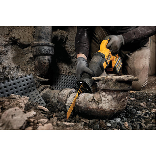 Scie alternative sans balai Max FlexVolt (outil seulement), 60 V, Lithium-ion Bloc-pile, 0-3000 coups/min Trail Hammer and Bolt